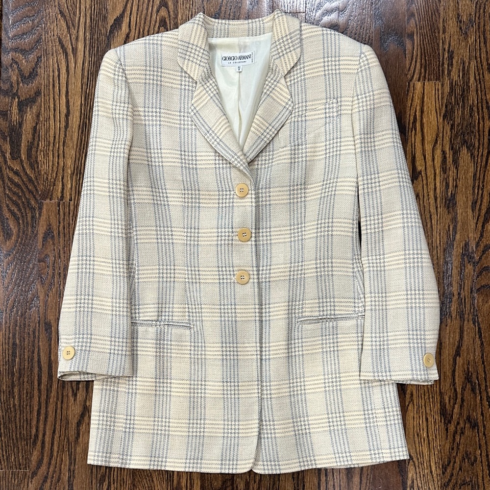Giorgio Armani Women's Beige Checkered Blazer made in Italy